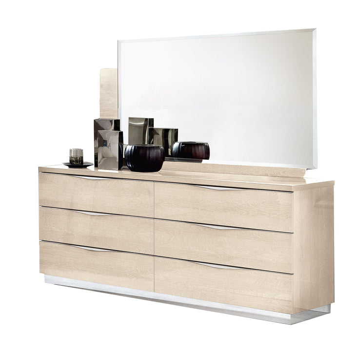 Platinum - Wood Dresser