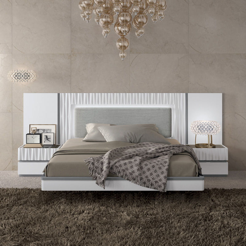 Marina - Bed