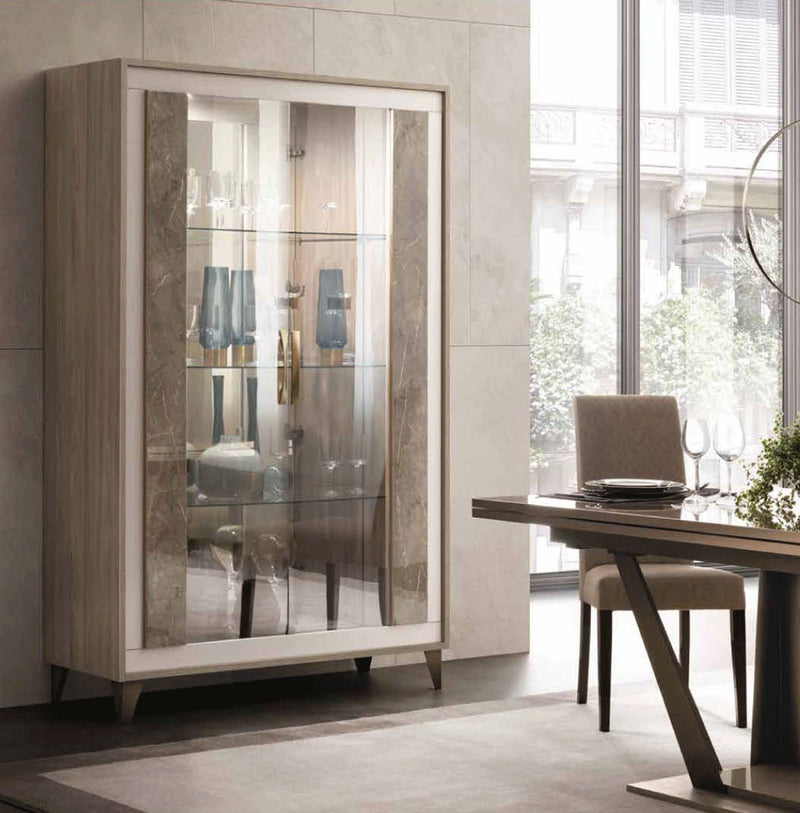 ArredoAmbra - 2 Door Glass Cabinet - Light Brown