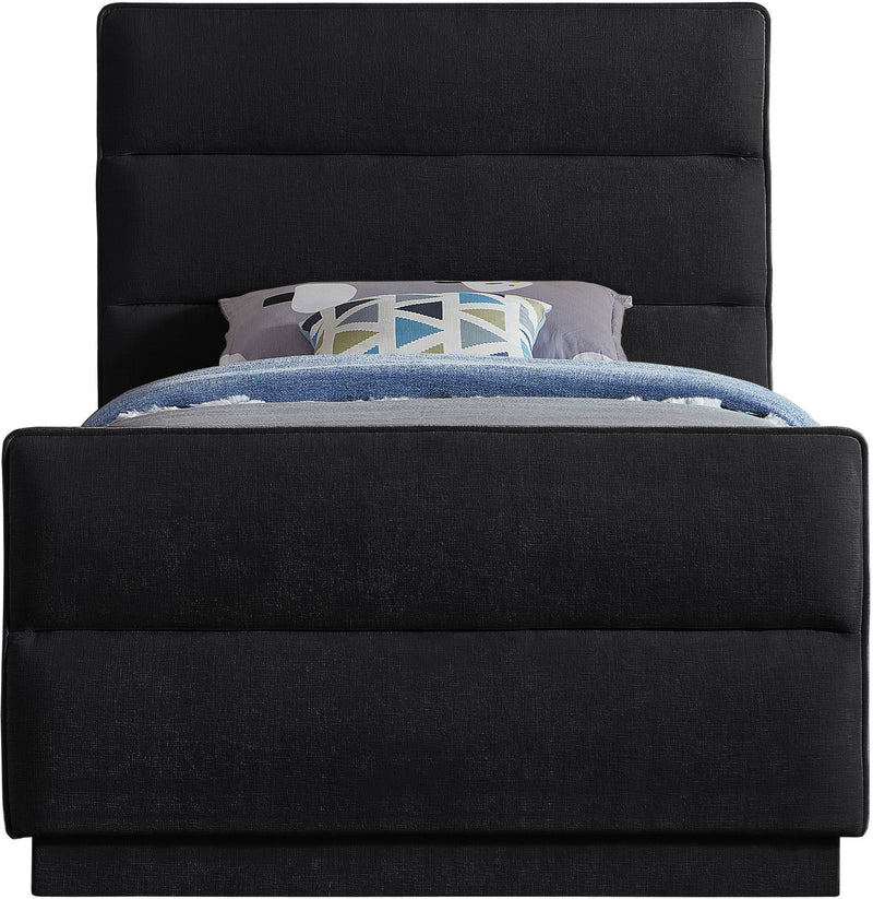 Paxton - Bed