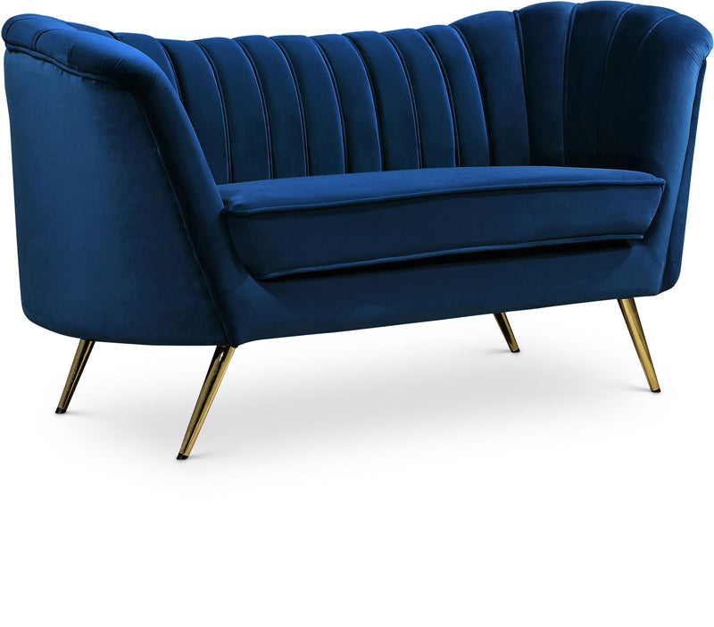 Margo - Loveseat