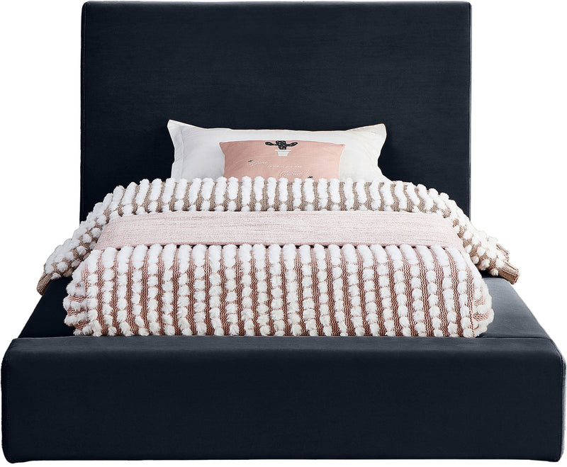 Dorian - Bed