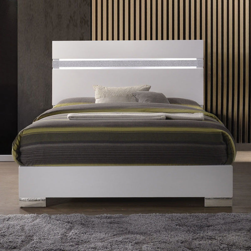 Naima II - Bed