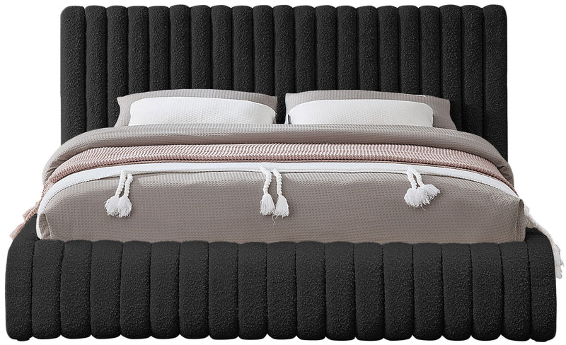Nash - Bed