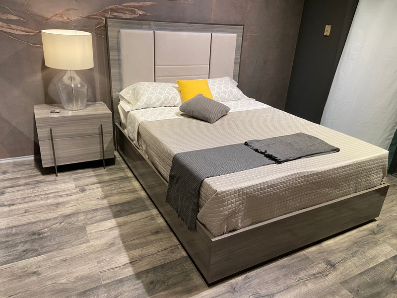 Blade Premium  Bed
