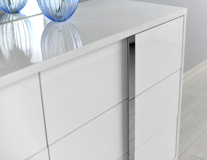 Giulia Dresser