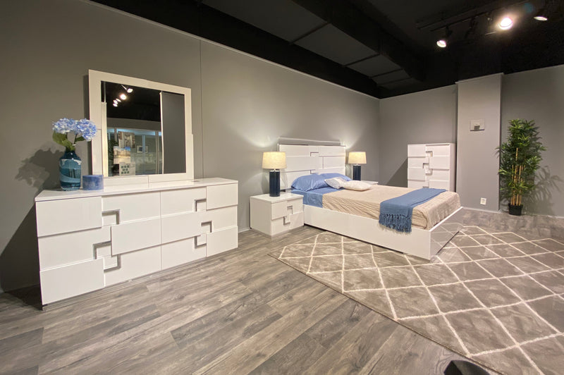 Infinity Premium Lucido Bed