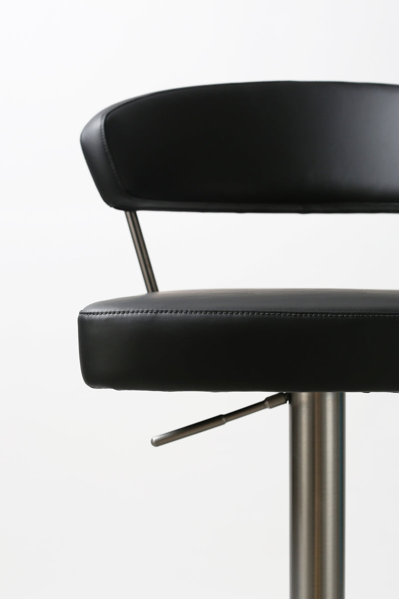 K C218A-930  Barstool
