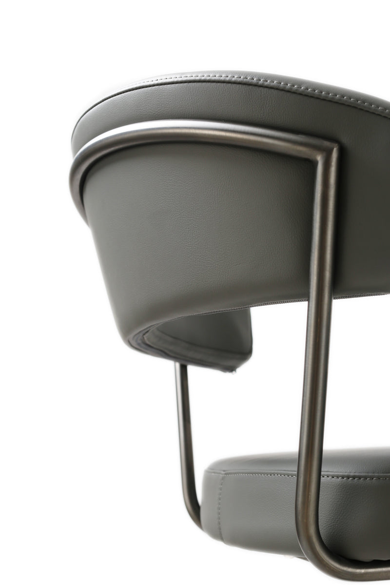 K C218A-930  Barstool