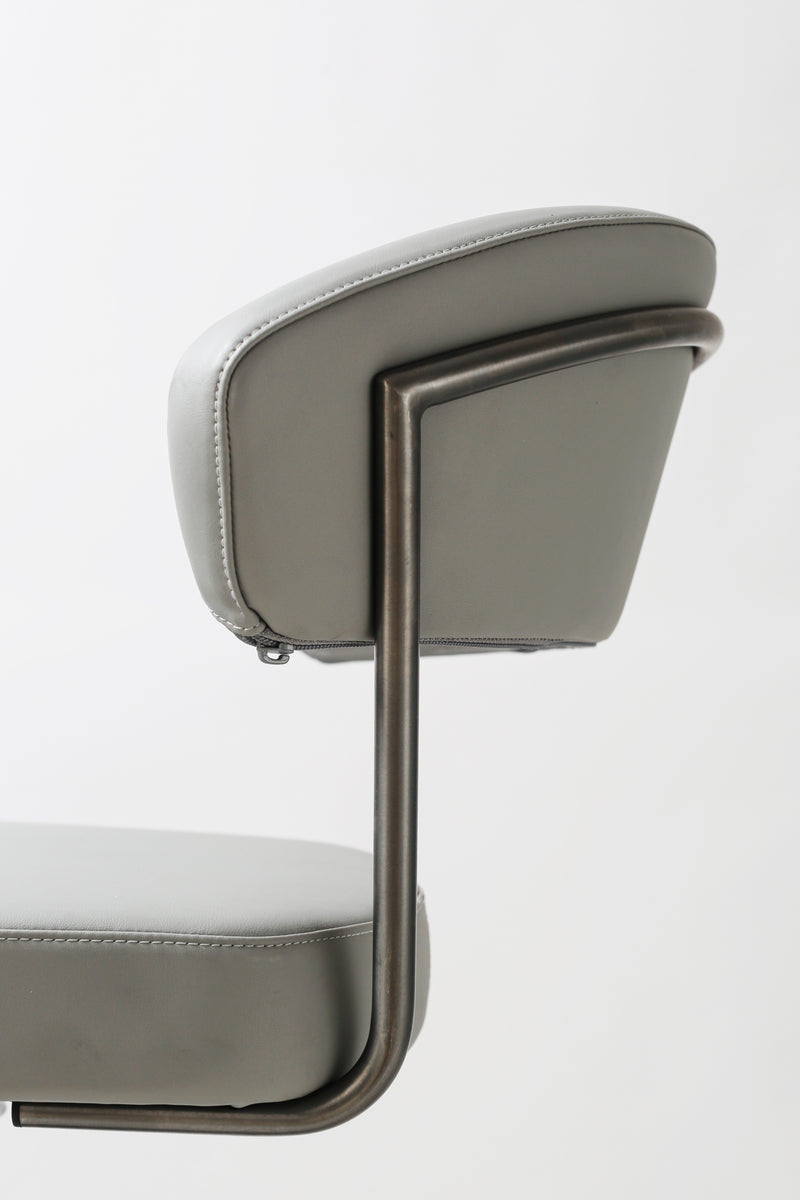 K C218A-930  Barstool