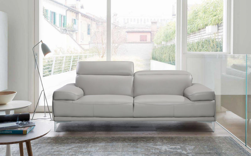 Nicolo Sofa in Red