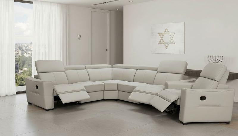 6021 - Sectional With Manual Recliners