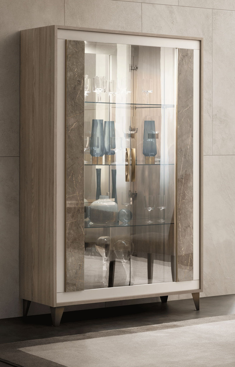 ArredoAmbra - 2 Door Glass Cabinet - Light Brown