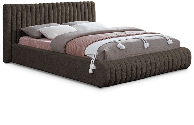 Nash - Bed