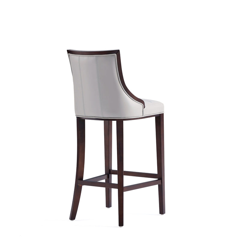 Manhattan Fifth Avenue - Barstool