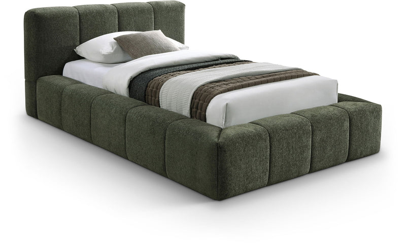 Carlin - Bed