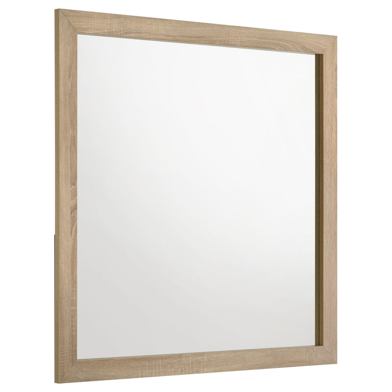 Arielle 5-piece Queen Bedroom Set Light Oak