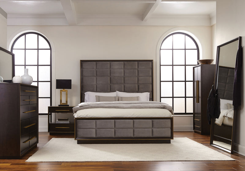 Durango 77-inch California King Panel Bed Smoked Peppercorn