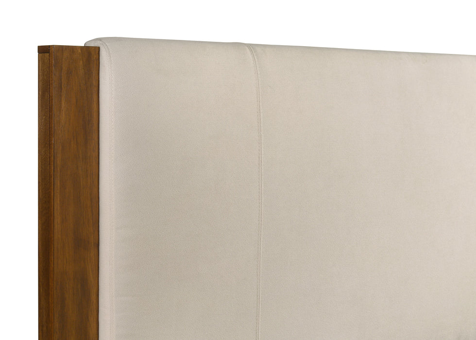 Adderley 4-piece California King Bedroom Set Warm Brown