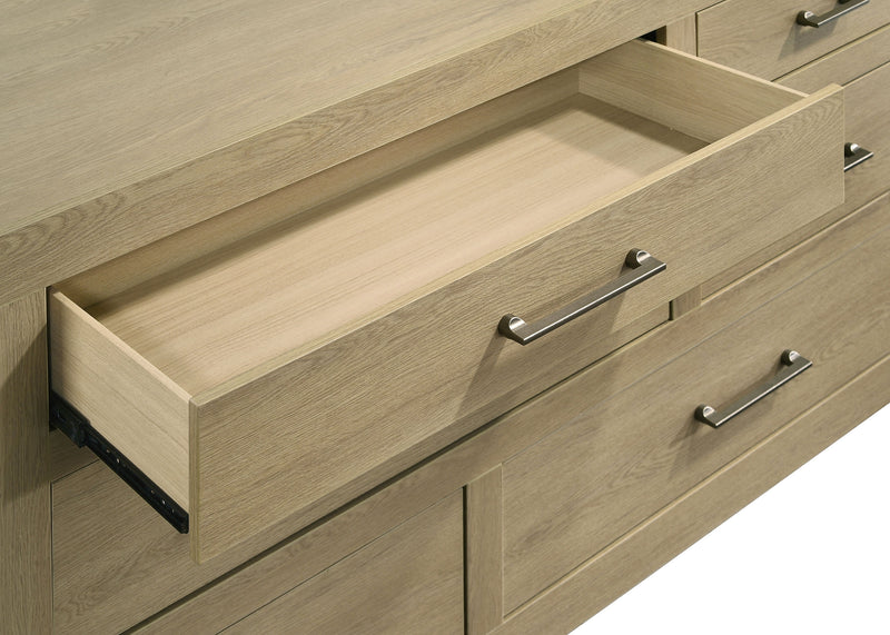 Hendricks 4-piece Eastern King Bedroom Set Light Oak