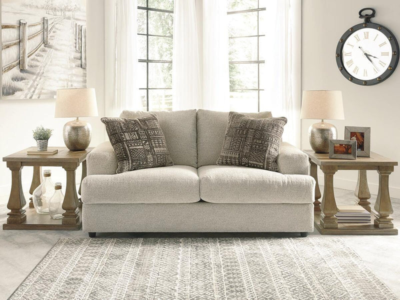 Soletren Loveseat