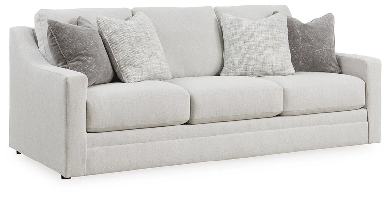 Maitelynn Sofa