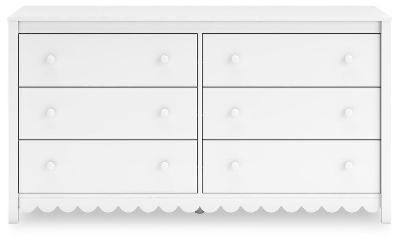 Hallityn Six Drawer Dresser