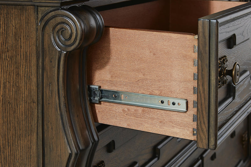 Maylee Dresser and Mirror