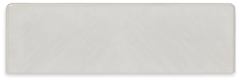 Montelaine Dining Room Server
