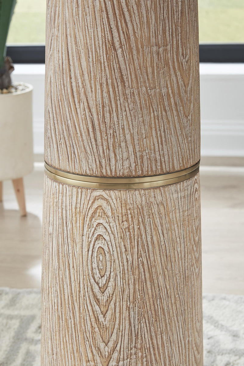 Gasparleigh Poly Floor Lamp (1/CN)