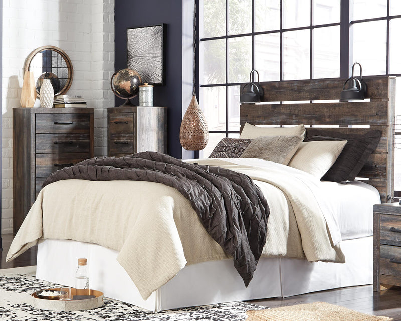 Drystan Queen Panel Headboard Bed with Mirrored Dresser
