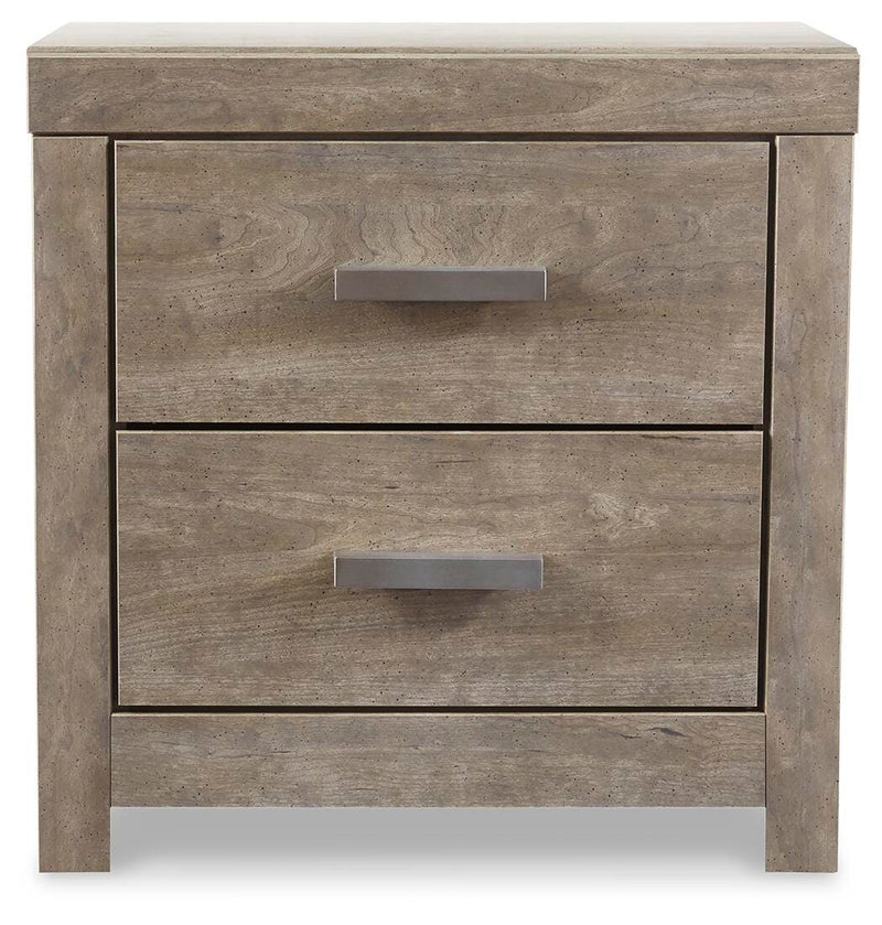 Culverbach Queen Panel Bed with Mirrored Dresser, Chest and Nightstand