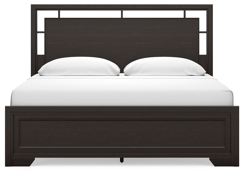 Covetown King Panel Bed with Mirrored Dresser