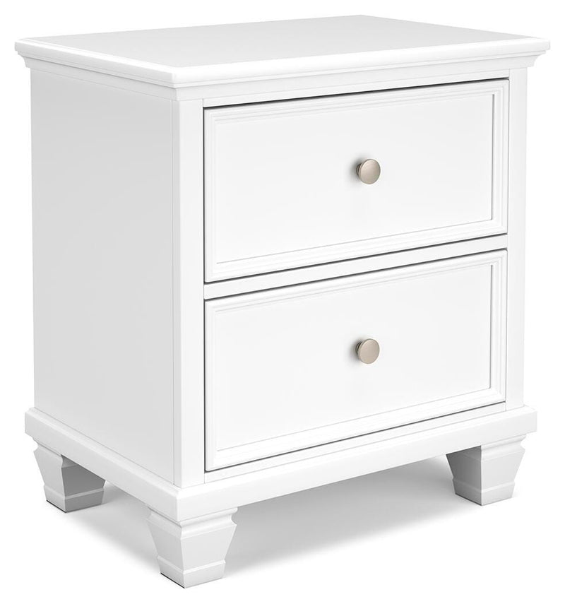 Fortman Full Panel Bed with Mirrored Dresser, Chest and Nightstand