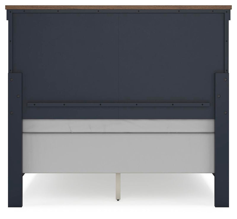 Landocken Full Panel Bed, Dresser, Mirror and Nightstand