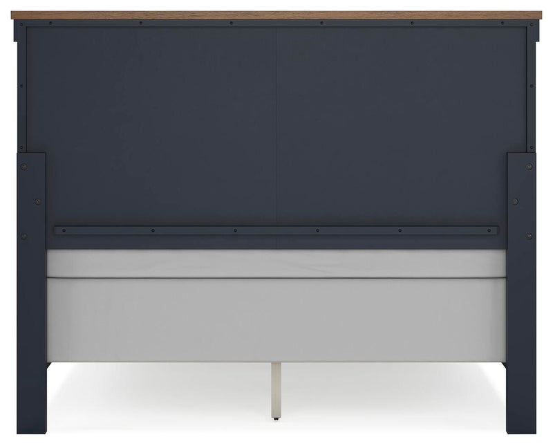 Landocken Queen Panel Bed, Dresser, Mirror, Chest and Nightstand
