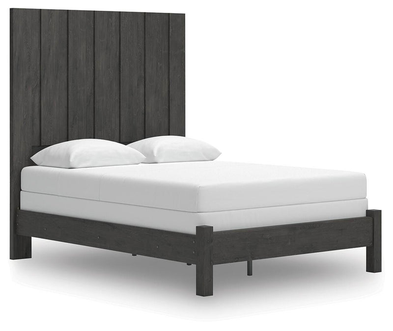 Fraluna Queen Panel Bed, Dresser, Mirror, Chest and Nightstand
