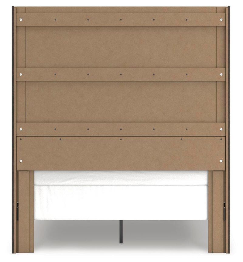 Fraluna Queen Panel Bed, Dresser, Mirror, Chest and Nightstand