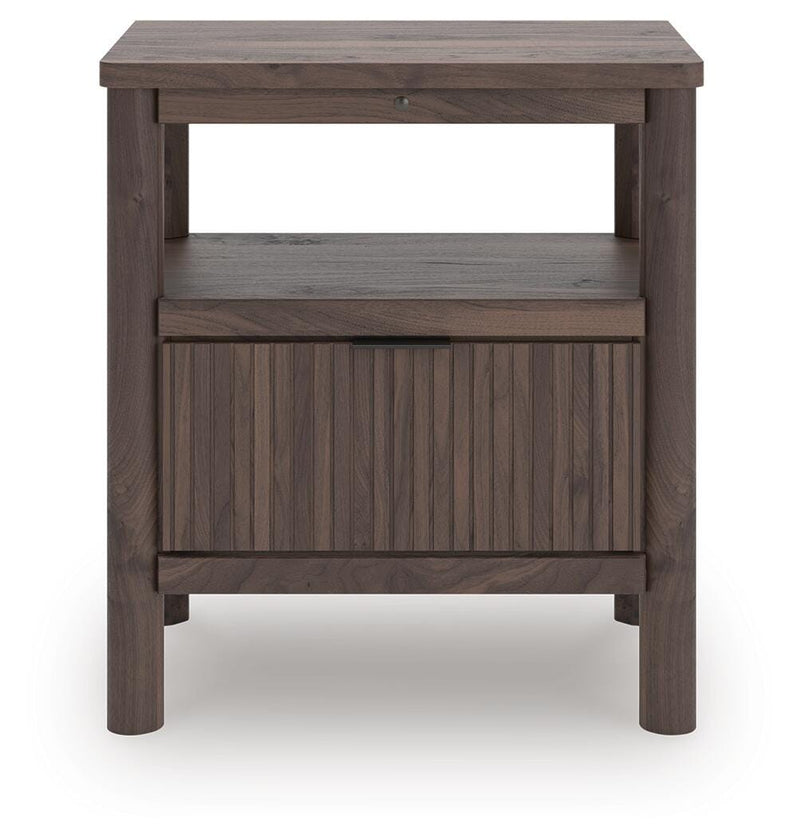 Pamytta King Upholstered Panel Platform Bed, Dresser, Mirror, Chest and Nightstand