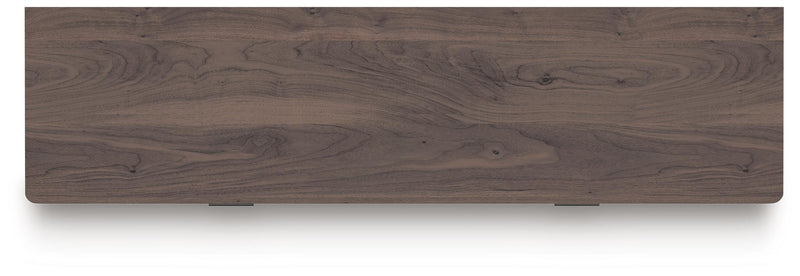 Pamytta King Panel Platform Bed, Dresser, Mirror and Nightstand