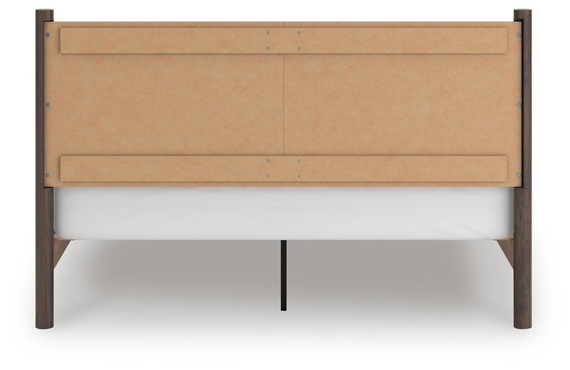 Pamytta King Panel Platform Bed, Dresser, Mirror, Chest and Nightstand