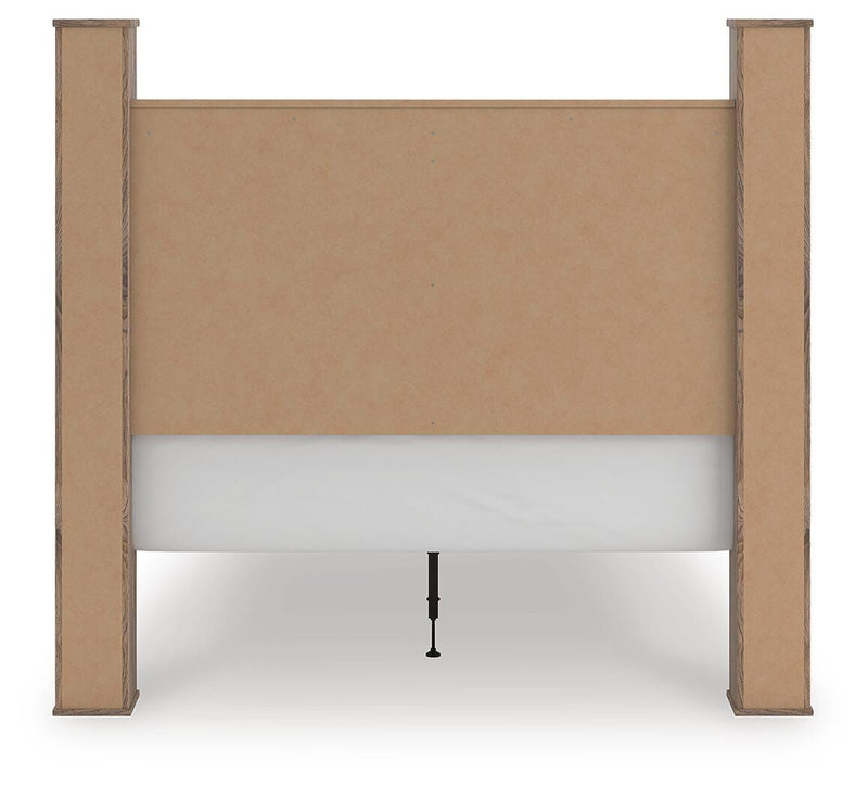 Rusticott Queen Poster Bed with Mirrored Dresser