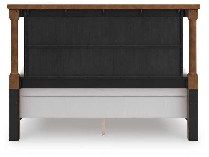 Rowlenstown King Poster Bed with Mirrored Dresser and Nightstand