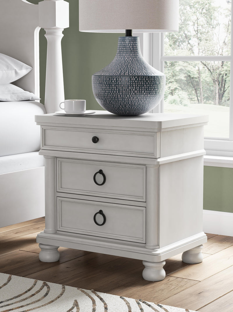 Rowlenstown California King Poster Bed, Dresser, Mirror and Nightstand