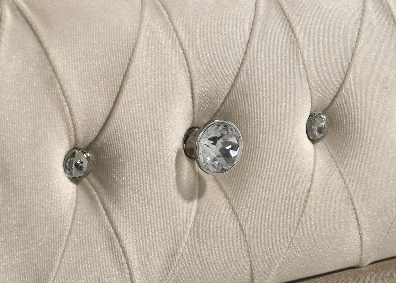 Antonella 7-drawer Upholstered Dresser with Mirror Ivory