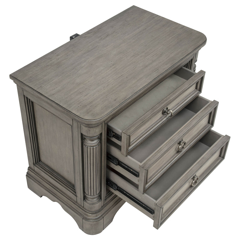 Cresswell 4-piece Queen Bedroom Set Weathered Taupe