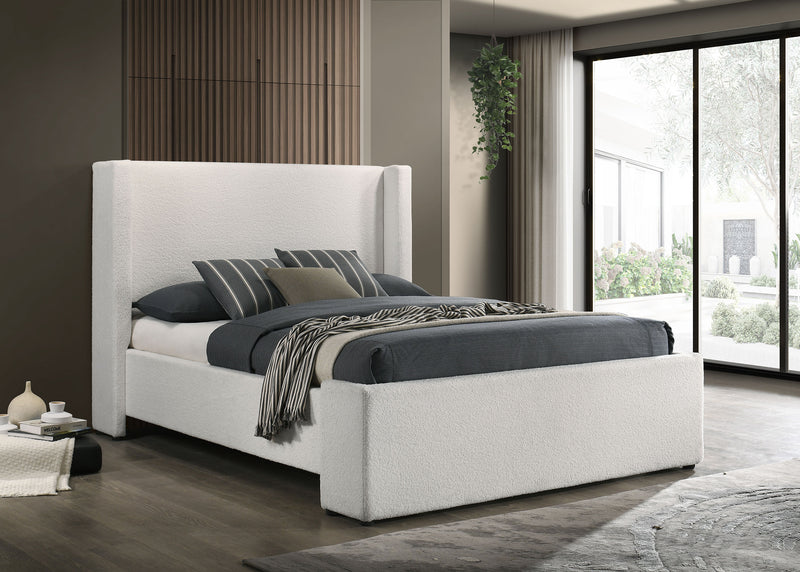 QUEEN BED