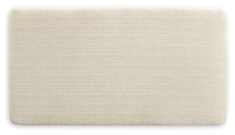 Maggie Ottoman