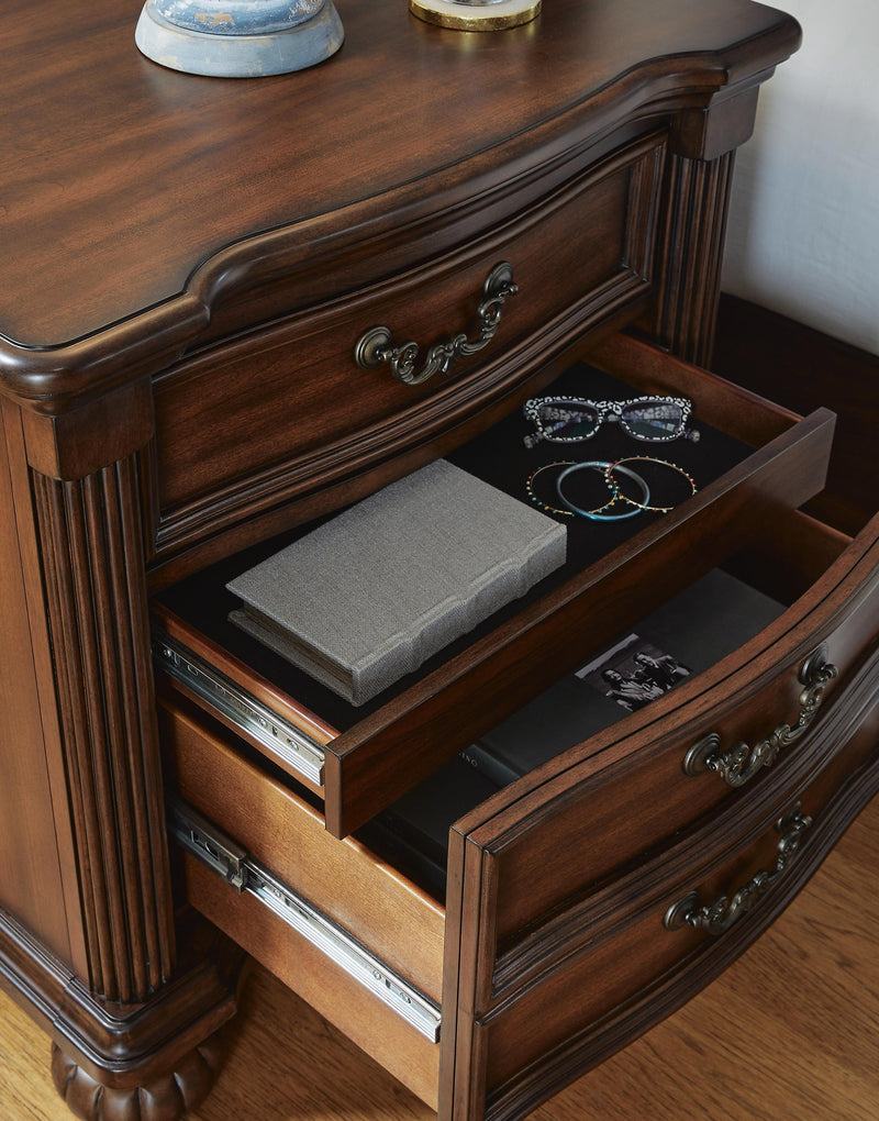 Lavinton Three Drawer Night Stand