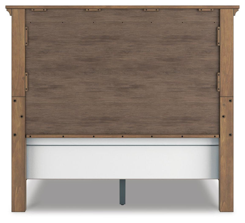 Feddinger Queen Panel Bed